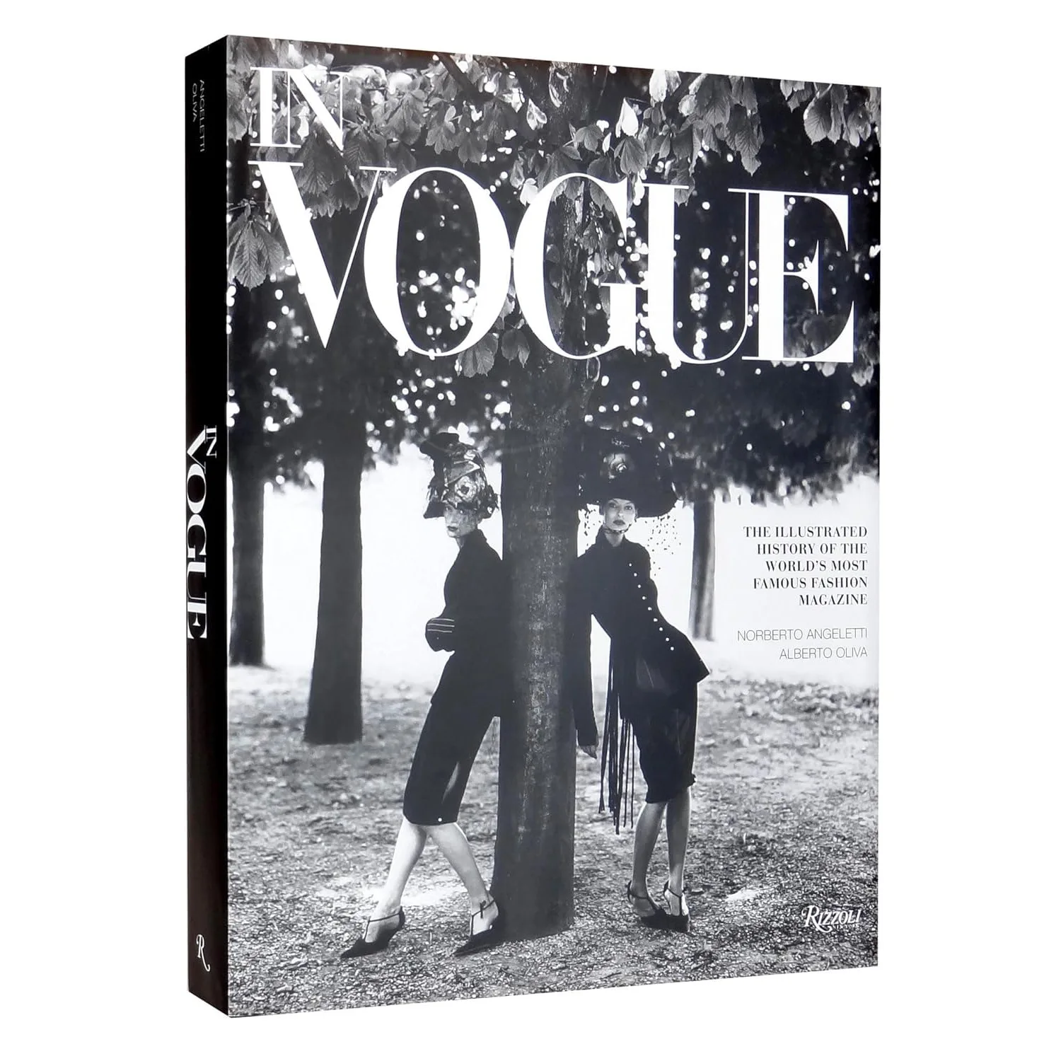 About In Vogue: An Illustrated History of the World's Most Famous Fashion Magazine