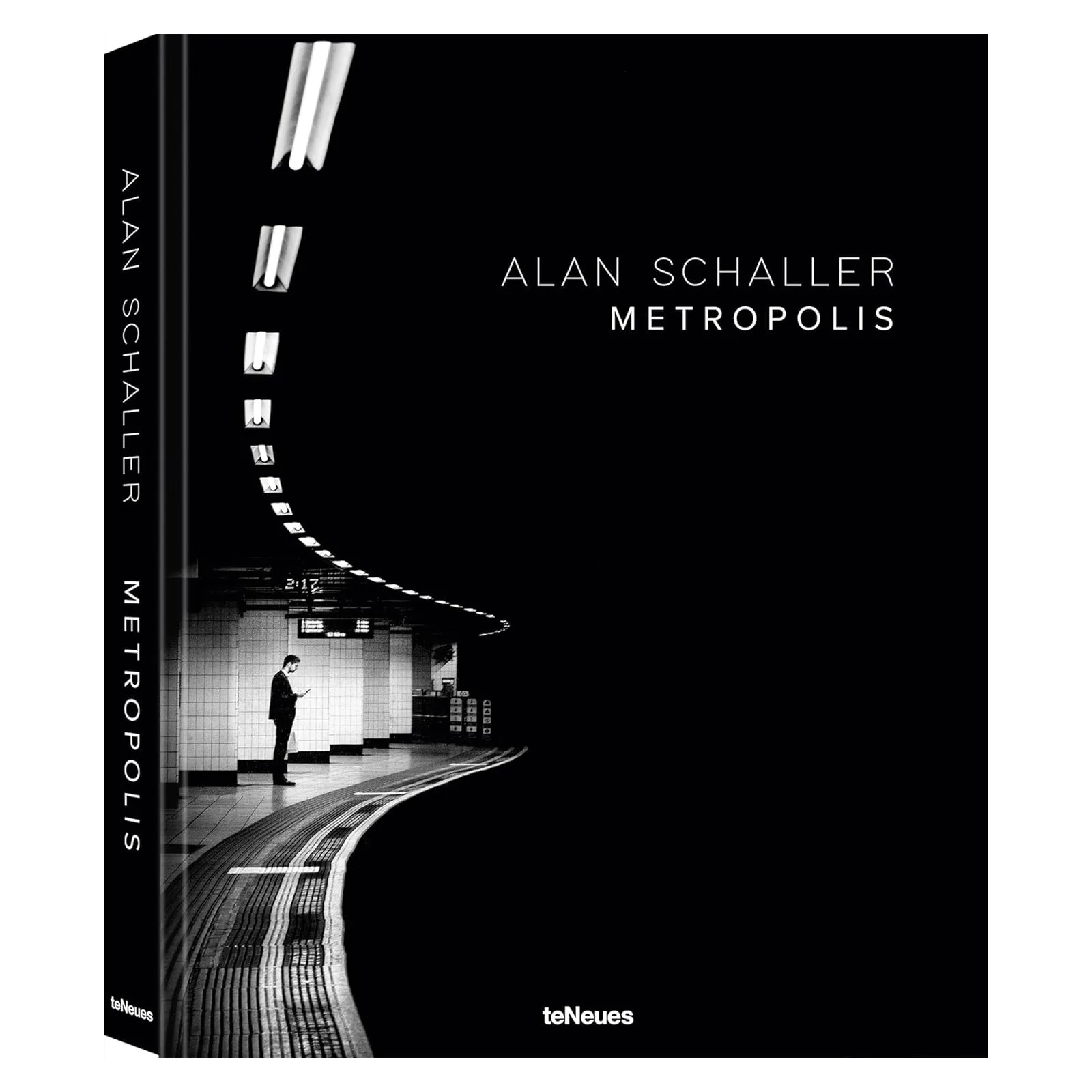 Metropolis by Alan Schaller